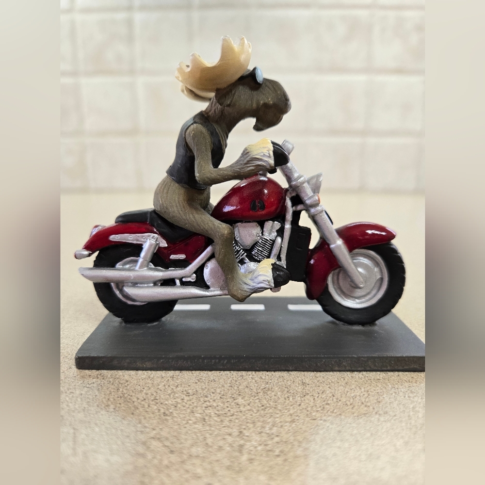 Retired Big Sky Carvers Phyllis Driscoll Mountain Mooses "Motorcycle Moose" 2006 - Picture 3 of 7